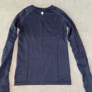 Black Ivivva Long Sleeve Athletic Shirt (size 10 kids)
